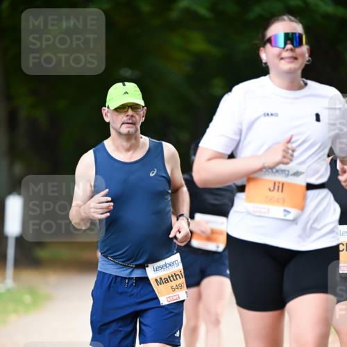 31.08.2025 - 21. Blankeneser Heldenlauf Dr. Thomas Lammeyer http://msf.ph/oto/8648005 31.08.2025 11:23:15 Laufen 5497, 5643 meine-sportfotos.de