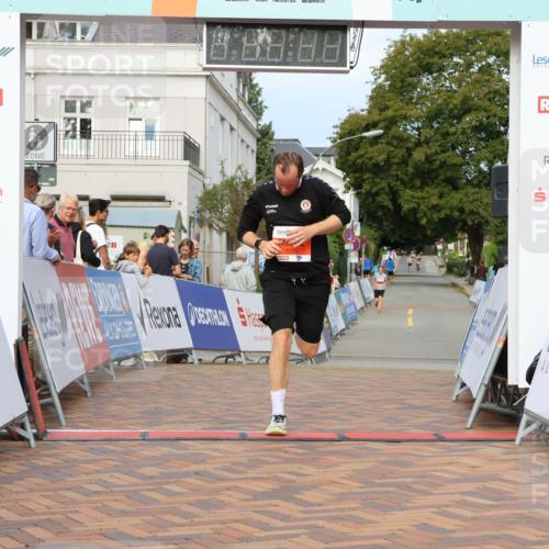 31.08.2025 - 21. Blankeneser Heldenlauf Strokosch-Dieckow http://msf.ph/oto/8648019 31.08.2025 09:48:04 Ziel 1094, 1023 meine-sportfotos.de