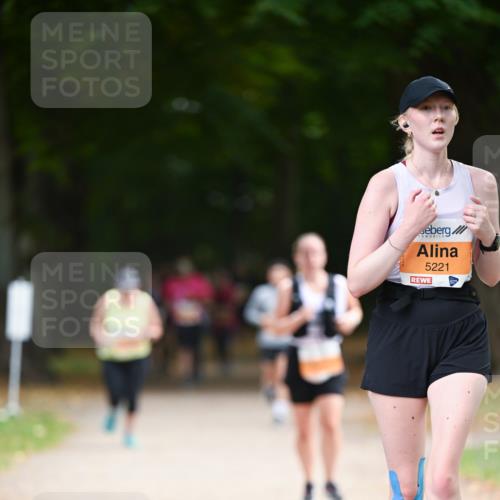 31.08.2025 - 21. Blankeneser Heldenlauf Dr. Thomas Lammeyer http://msf.ph/oto/8648040 31.08.2025 11:23:20 Laufen 5221 meine-sportfotos.de