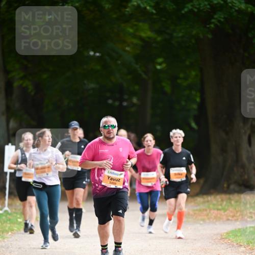 31.08.2025 - 21. Blankeneser Heldenlauf Dr. Thomas Lammeyer http://msf.ph/oto/8648075 31.08.2025 11:23:31 Laufen 5692, 5459 meine-sportfotos.de