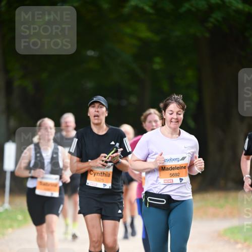 31.08.2025 - 21. Blankeneser Heldenlauf Dr. Thomas Lammeyer http://msf.ph/oto/8648107 31.08.2025 11:23:37 Laufen 5325, 5692 meine-sportfotos.de