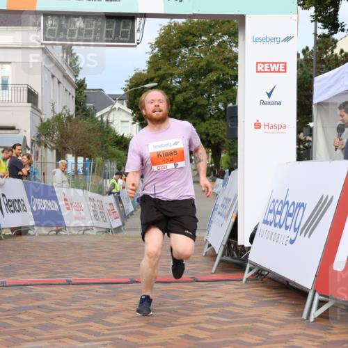 31.08.2025 - 21. Blankeneser Heldenlauf Strokosch-Dieckow http://msf.ph/oto/8648111 31.08.2025 09:47:56 Ziel 1086, 1094 meine-sportfotos.de