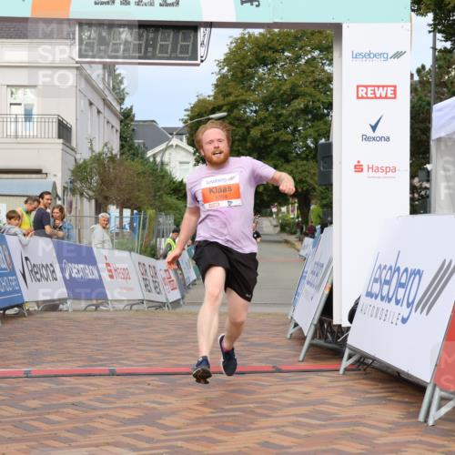 31.08.2025 - 21. Blankeneser Heldenlauf Strokosch-Dieckow http://msf.ph/oto/8648133 31.08.2025 09:47:56 Ziel 1086, 1094 meine-sportfotos.de