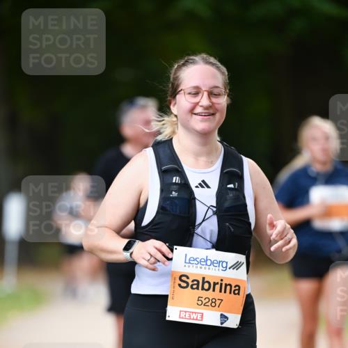 31.08.2025 - 21. Blankeneser Heldenlauf Dr. Thomas Lammeyer http://msf.ph/oto/8648159 31.08.2025 11:23:42 Laufen 5287 meine-sportfotos.de