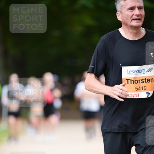 31.08.2025 - 21. Blankeneser Heldenlauf Dr. Thomas Lammeyer http://msf.ph/oto/8648177 31.08.2025 11:23:45 Laufen 5419 meine-sportfotos.de