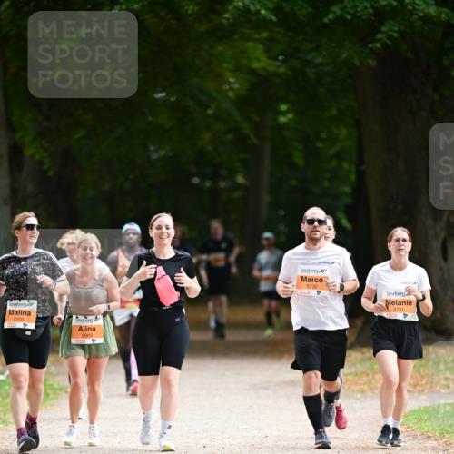 31.08.2025 - 21. Blankeneser Heldenlauf Dr. Thomas Lammeyer http://msf.ph/oto/8648191 31.08.2025 11:23:47 Laufen 5100, 5069, 5732, 5731, 4 meine-sportfotos.de