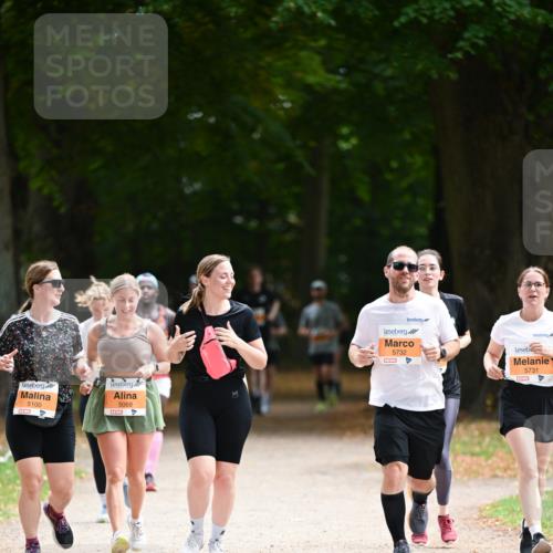 31.08.2025 - 21. Blankeneser Heldenlauf Dr. Thomas Lammeyer http://msf.ph/oto/8648200 31.08.2025 11:23:48 Laufen 5100, 5069, 5732, 5731 meine-sportfotos.de