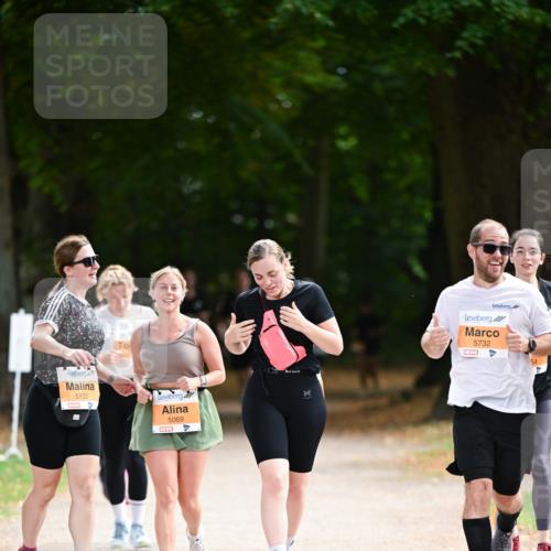 31.08.2025 - 21. Blankeneser Heldenlauf Dr. Thomas Lammeyer http://msf.ph/oto/8648212 31.08.2025 11:23:50 Laufen 5100, 5069, 5732, 54 meine-sportfotos.de