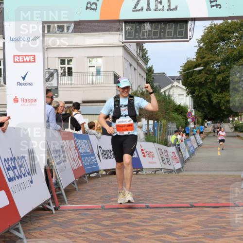 31.08.2025 - 21. Blankeneser Heldenlauf Strokosch-Dieckow http://msf.ph/oto/8648261 31.08.2025 09:47:48 Ziel 1086 meine-sportfotos.de