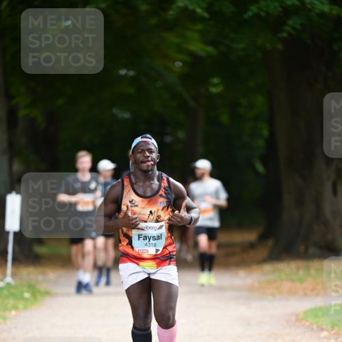 31.08.2025 - 21. Blankeneser Heldenlauf Dr. Thomas Lammeyer http://msf.ph/oto/8648278 31.08.2025 11:23:57 Laufen 4318 meine-sportfotos.de