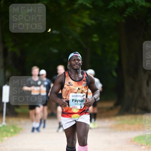31.08.2025 - 21. Blankeneser Heldenlauf Dr. Thomas Lammeyer http://msf.ph/oto/8648286 31.08.2025 11:23:58 Laufen 4318, 4439 meine-sportfotos.de