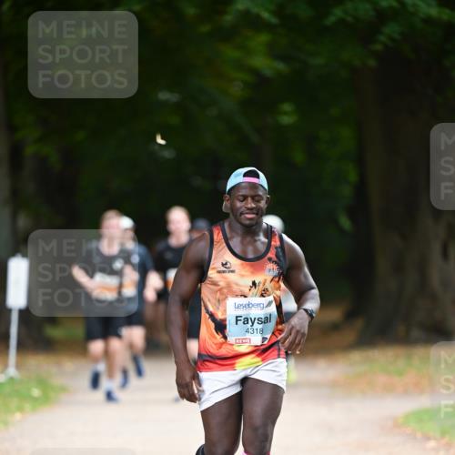 31.08.2025 - 21. Blankeneser Heldenlauf Dr. Thomas Lammeyer http://msf.ph/oto/8648288 31.08.2025 11:23:58 Laufen 4318 meine-sportfotos.de