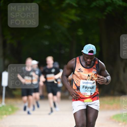 31.08.2025 - 21. Blankeneser Heldenlauf Dr. Thomas Lammeyer http://msf.ph/oto/8648294 31.08.2025 11:23:59 Laufen 4318 meine-sportfotos.de