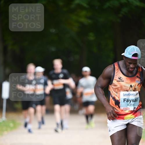 31.08.2025 - 21. Blankeneser Heldenlauf Dr. Thomas Lammeyer http://msf.ph/oto/8648298 31.08.2025 11:24:00 Laufen 4318 meine-sportfotos.de