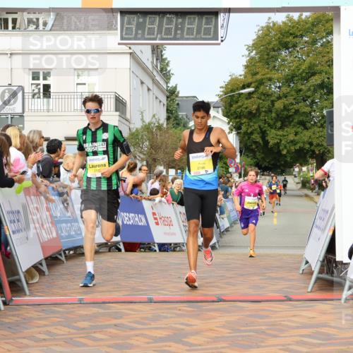 31.08.2025 - 21. Blankeneser Heldenlauf Strokosch-Dieckow http://msf.ph/oto/8648332 31.08.2025 10:18:07 Ziel 2746, 2341, 2100 meine-sportfotos.de