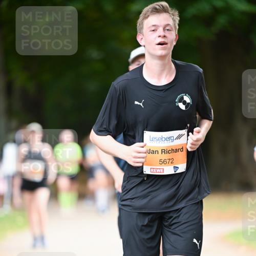 31.08.2025 - 21. Blankeneser Heldenlauf Dr. Thomas Lammeyer http://msf.ph/oto/8648364 31.08.2025 11:24:09 Laufen 5672 meine-sportfotos.de