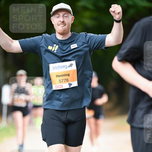 31.08.2025 - 21. Blankeneser Heldenlauf Dr. Thomas Lammeyer http://msf.ph/oto/8648374 31.08.2025 11:24:10 Laufen 5778 meine-sportfotos.de