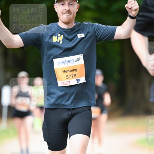 31.08.2025 - 21. Blankeneser Heldenlauf Dr. Thomas Lammeyer http://msf.ph/oto/8648376 31.08.2025 11:24:10 Laufen 5778 meine-sportfotos.de