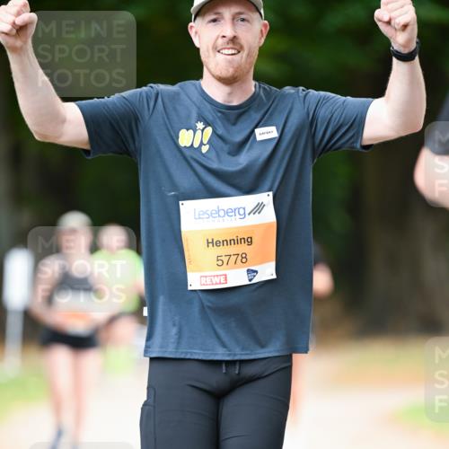 31.08.2025 - 21. Blankeneser Heldenlauf Dr. Thomas Lammeyer http://msf.ph/oto/8648378 31.08.2025 11:24:11 Laufen 5778 meine-sportfotos.de