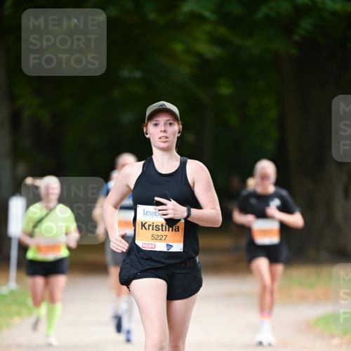 31.08.2025 - 21. Blankeneser Heldenlauf Dr. Thomas Lammeyer http://msf.ph/oto/8648398 31.08.2025 11:24:15 Laufen 5227 meine-sportfotos.de