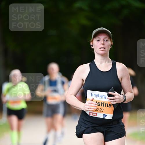 31.08.2025 - 21. Blankeneser Heldenlauf Dr. Thomas Lammeyer http://msf.ph/oto/8648401 31.08.2025 11:24:17 Laufen 5227 meine-sportfotos.de