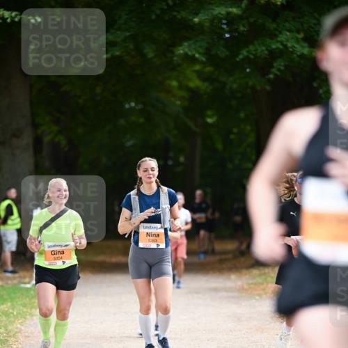 31.08.2025 - 21. Blankeneser Heldenlauf Dr. Thomas Lammeyer http://msf.ph/oto/8648407 31.08.2025 11:24:18 Laufen 5354, 5353 meine-sportfotos.de