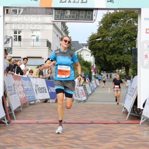 31.08.2025 - 21. Blankeneser Heldenlauf Strokosch-Dieckow http://msf.ph/oto/8648421 31.08.2025 09:47:35 Ziel 1149, 1004, 1132, 1142 meine-sportfotos.de