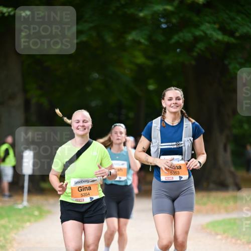31.08.2025 - 21. Blankeneser Heldenlauf Dr. Thomas Lammeyer http://msf.ph/oto/8648426 31.08.2025 11:24:20 Laufen 5353, 5354 meine-sportfotos.de