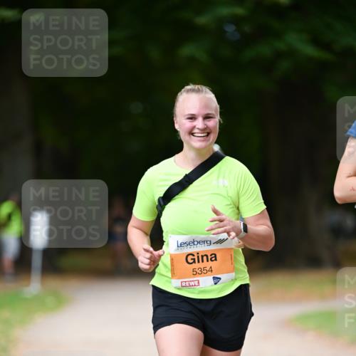 31.08.2025 - 21. Blankeneser Heldenlauf Dr. Thomas Lammeyer http://msf.ph/oto/8648446 31.08.2025 11:24:23 Laufen 5354 meine-sportfotos.de