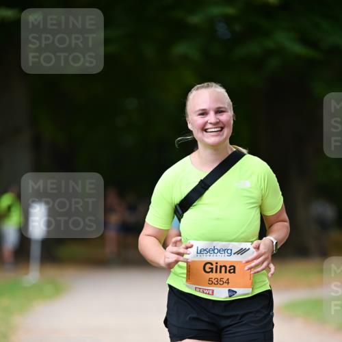 31.08.2025 - 21. Blankeneser Heldenlauf Dr. Thomas Lammeyer http://msf.ph/oto/8648448 31.08.2025 11:24:23 Laufen 5354 meine-sportfotos.de