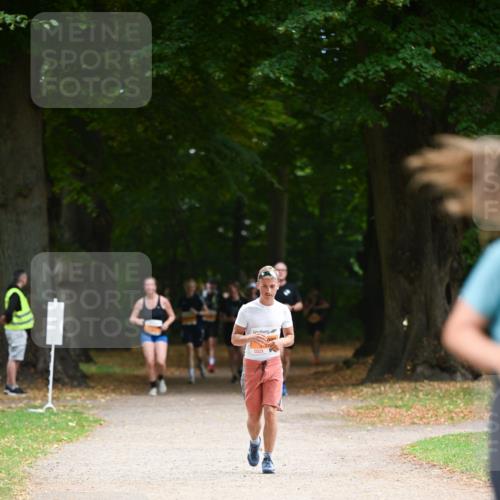 31.08.2025 - 21. Blankeneser Heldenlauf Dr. Thomas Lammeyer http://msf.ph/oto/8648461 31.08.2025 11:24:25 Laufen 37 meine-sportfotos.de