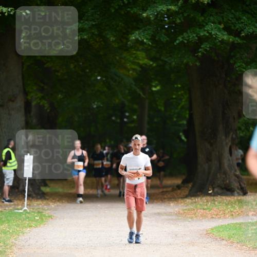 31.08.2025 - 21. Blankeneser Heldenlauf Dr. Thomas Lammeyer http://msf.ph/oto/8648463 31.08.2025 11:24:25 Laufen  meine-sportfotos.de