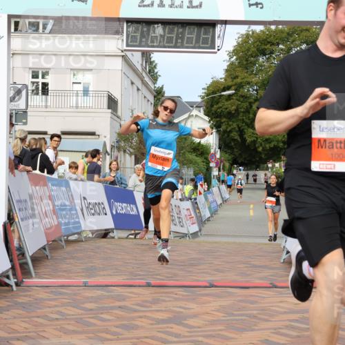 31.08.2025 - 21. Blankeneser Heldenlauf Strokosch-Dieckow http://msf.ph/oto/8648483 31.08.2025 09:47:34 Ziel 1149, 1004, 1142 meine-sportfotos.de