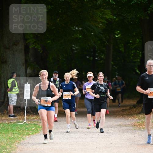 31.08.2025 - 21. Blankeneser Heldenlauf Dr. Thomas Lammeyer http://msf.ph/oto/8648486 31.08.2025 11:24:33 Laufen 5047 meine-sportfotos.de