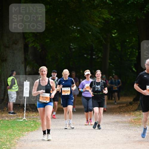 31.08.2025 - 21. Blankeneser Heldenlauf Dr. Thomas Lammeyer http://msf.ph/oto/8648487 31.08.2025 11:24:33 Laufen 5324 meine-sportfotos.de