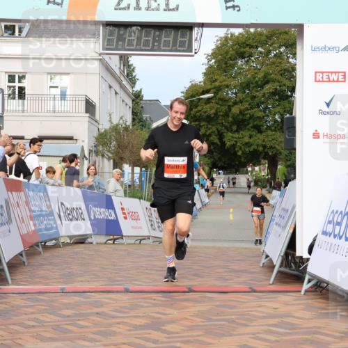31.08.2025 - 21. Blankeneser Heldenlauf Strokosch-Dieckow http://msf.ph/oto/8648558 31.08.2025 09:47:33 Ziel 1149, 1004, 1142 meine-sportfotos.de