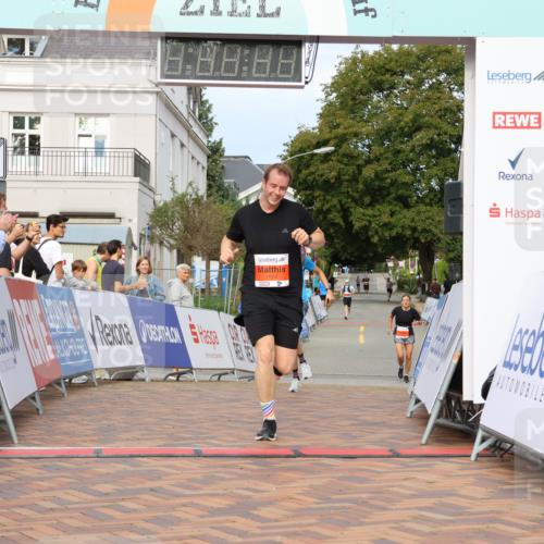 31.08.2025 - 21. Blankeneser Heldenlauf Strokosch-Dieckow http://msf.ph/oto/8648566 31.08.2025 09:47:32 Ziel 1149, 1004, 1142 meine-sportfotos.de