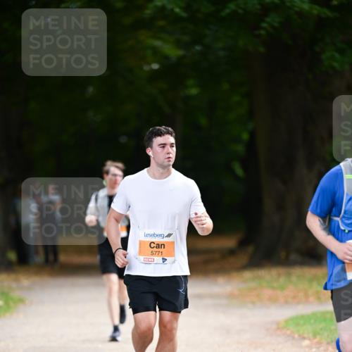 31.08.2025 - 21. Blankeneser Heldenlauf Dr. Thomas Lammeyer http://msf.ph/oto/8648615 31.08.2025 11:24:58 Laufen 5771 meine-sportfotos.de