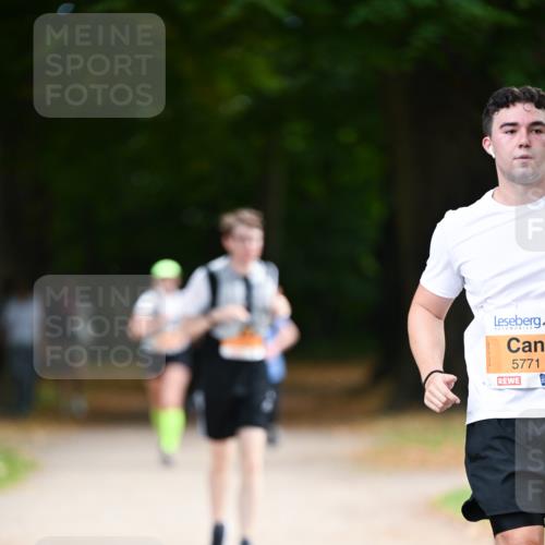 31.08.2025 - 21. Blankeneser Heldenlauf Dr. Thomas Lammeyer http://msf.ph/oto/8648627 31.08.2025 11:25:00 Laufen 5771 meine-sportfotos.de