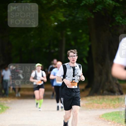 31.08.2025 - 21. Blankeneser Heldenlauf Dr. Thomas Lammeyer http://msf.ph/oto/8648632 31.08.2025 11:25:01 Laufen 5062 meine-sportfotos.de