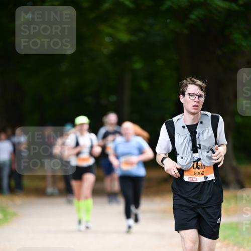 31.08.2025 - 21. Blankeneser Heldenlauf Dr. Thomas Lammeyer http://msf.ph/oto/8648651 31.08.2025 11:25:03 Laufen 5062 meine-sportfotos.de