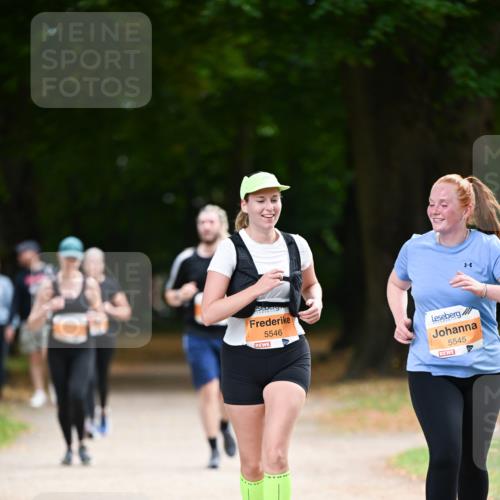 31.08.2025 - 21. Blankeneser Heldenlauf Dr. Thomas Lammeyer http://msf.ph/oto/8648690 31.08.2025 11:25:10 Laufen 5546, 5545 meine-sportfotos.de