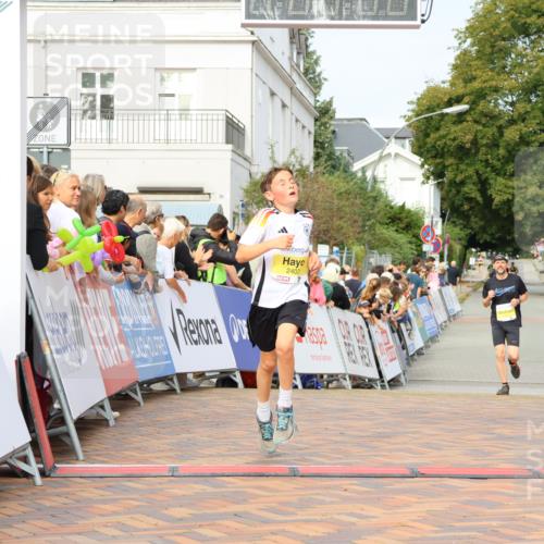 31.08.2025 - 21. Blankeneser Heldenlauf Strokosch-Dieckow http://msf.ph/oto/8648698 31.08.2025 10:17:44 Ziel 2420, 2403 meine-sportfotos.de