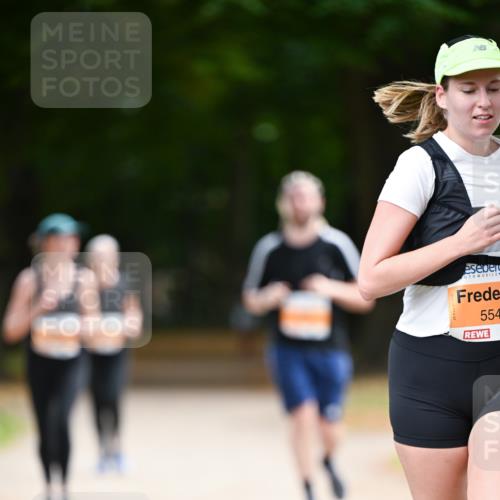 31.08.2025 - 21. Blankeneser Heldenlauf Dr. Thomas Lammeyer http://msf.ph/oto/8648718 31.08.2025 11:25:13 Laufen 554 meine-sportfotos.de