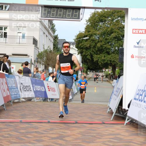 31.08.2025 - 21. Blankeneser Heldenlauf Strokosch-Dieckow http://msf.ph/oto/8648748 31.08.2025 09:47:17 Ziel 1116, 1107 meine-sportfotos.de