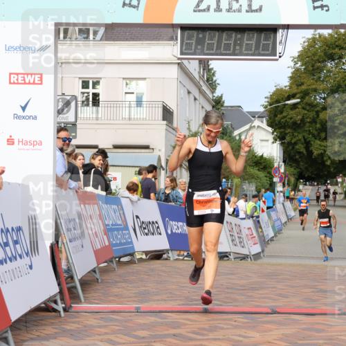31.08.2025 - 21. Blankeneser Heldenlauf Strokosch-Dieckow http://msf.ph/oto/8648764 31.08.2025 09:47:11 Ziel 1007, 1116 meine-sportfotos.de