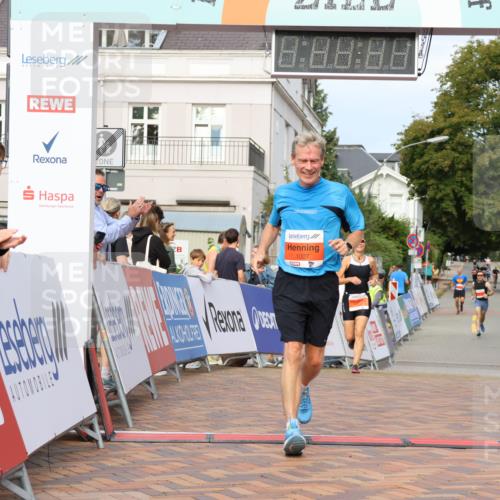 31.08.2025 - 21. Blankeneser Heldenlauf Strokosch-Dieckow http://msf.ph/oto/8648790 31.08.2025 09:47:08 Ziel 1007, 1002, 1116 meine-sportfotos.de