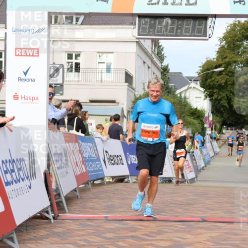 31.08.2025 - 21. Blankeneser Heldenlauf Strokosch-Dieckow http://msf.ph/oto/8648796 31.08.2025 09:47:08 Ziel 1007, 1002, 1116 meine-sportfotos.de