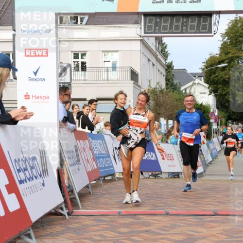 31.08.2025 - 21. Blankeneser Heldenlauf Strokosch-Dieckow http://msf.ph/oto/8648847 31.08.2025 09:46:57 Ziel 1114, 1029, 1002 meine-sportfotos.de