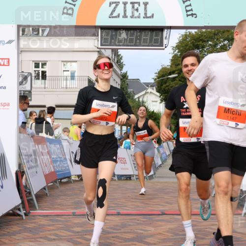31.08.2025 - 21. Blankeneser Heldenlauf Strokosch-Dieckow http://msf.ph/oto/8648863 31.08.2025 09:46:46 Ziel 1147, 1073, 1072, 1173 meine-sportfotos.de